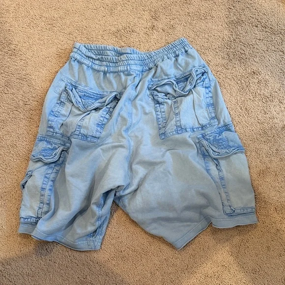 Free People Sky Blue Cargo Shorts for Men - Picture 2 of 3